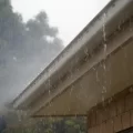 Gouttière pluie